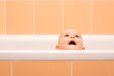 Toddler suddenly Hates baths